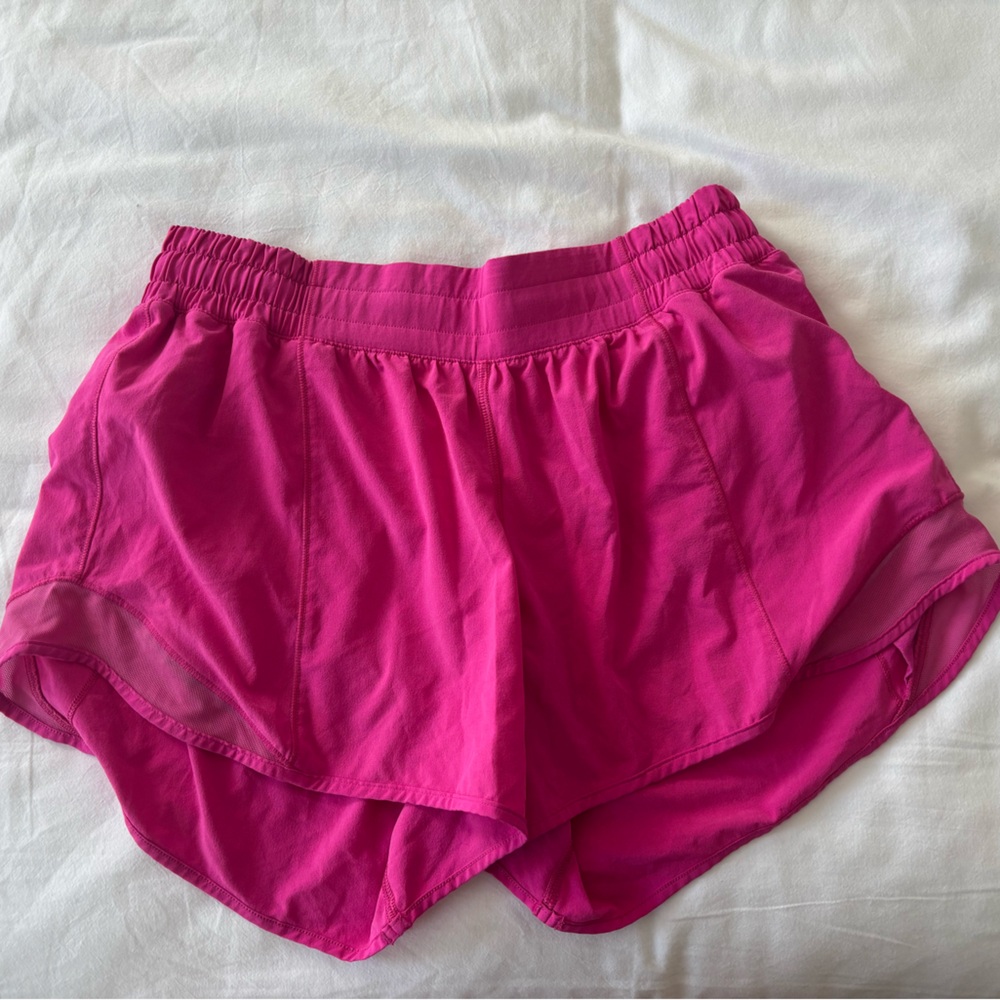 Lululemon Hotty Hot Shorts Pink 4 Inches
